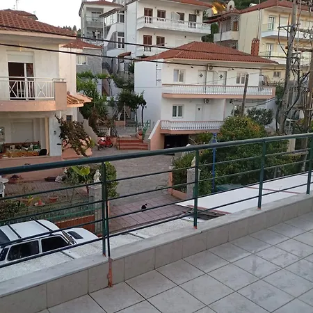 Avraam *